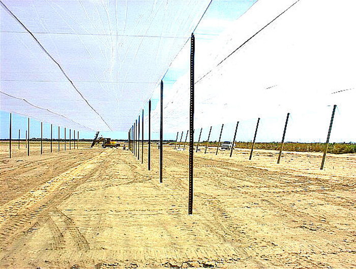 Detail - Applying the Screen onto the Sub-Structure.