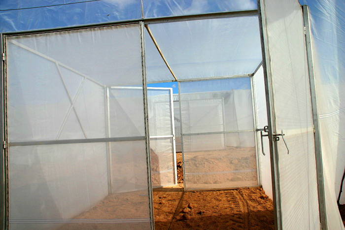Detail - Double Door with Tunnel (Clean Room).